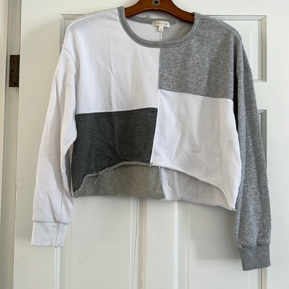 Cropped crewneck sweater